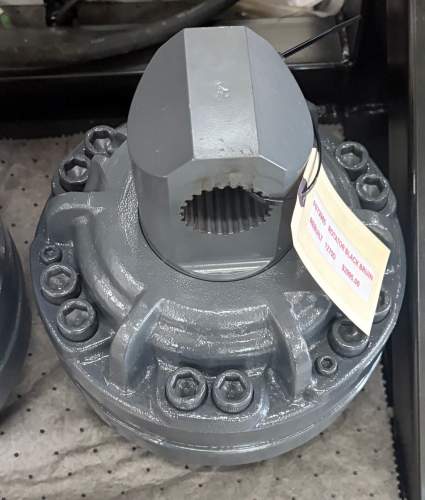 Photo of John Deere F073985